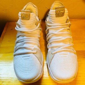 Kd 10 “ White Chrome”